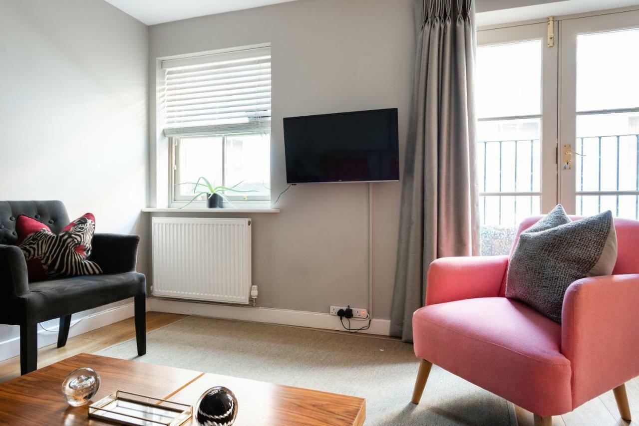 The Norfolk Maisonette - Lovely 4Bdr Mews ロンドン エクステリア 写真